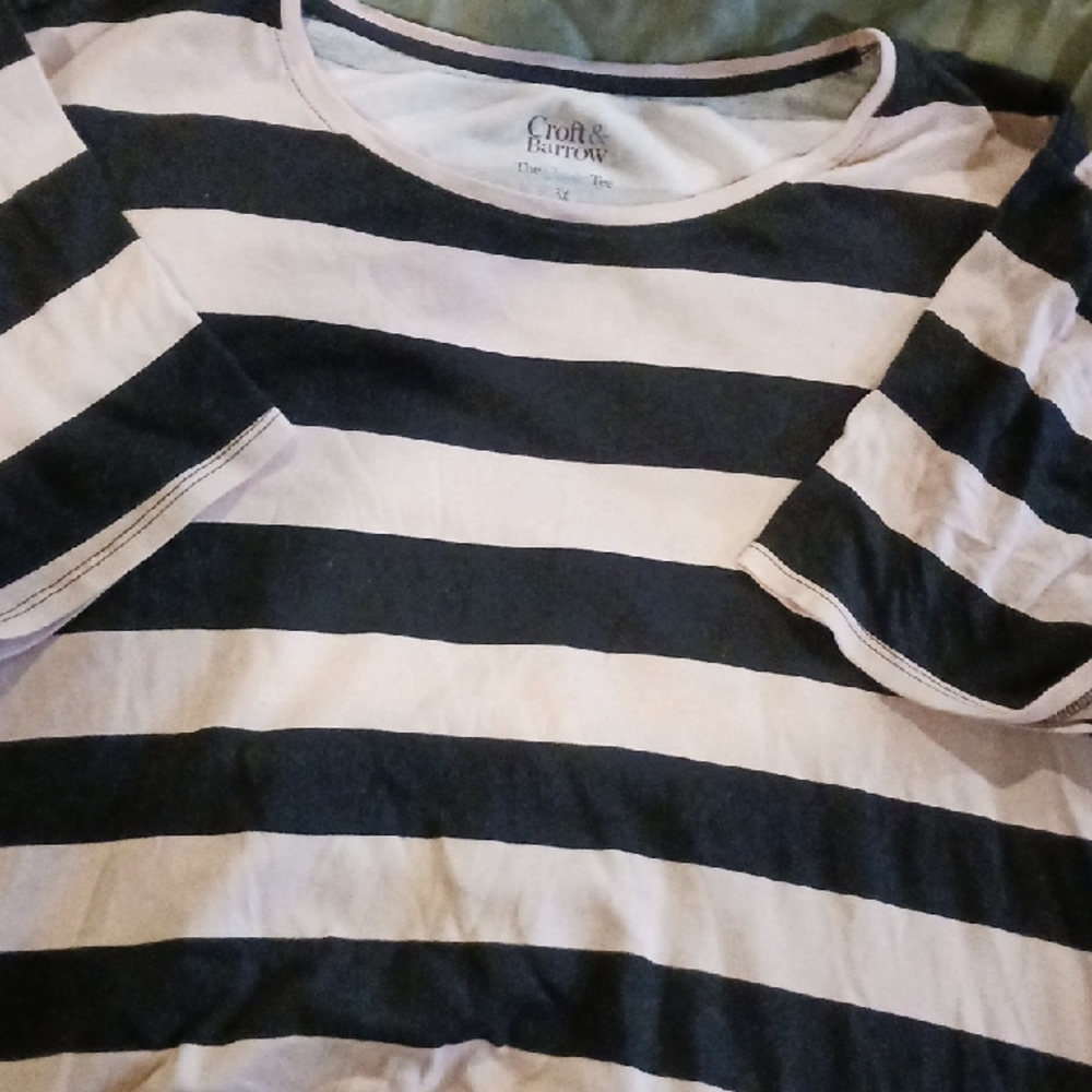 Croft & Barrow Pink and Navy Blue Striped Short Sleeve Tee